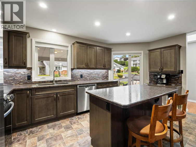 113-124 Cambie Place, Penticton, BC, V2A 1C5 - 6