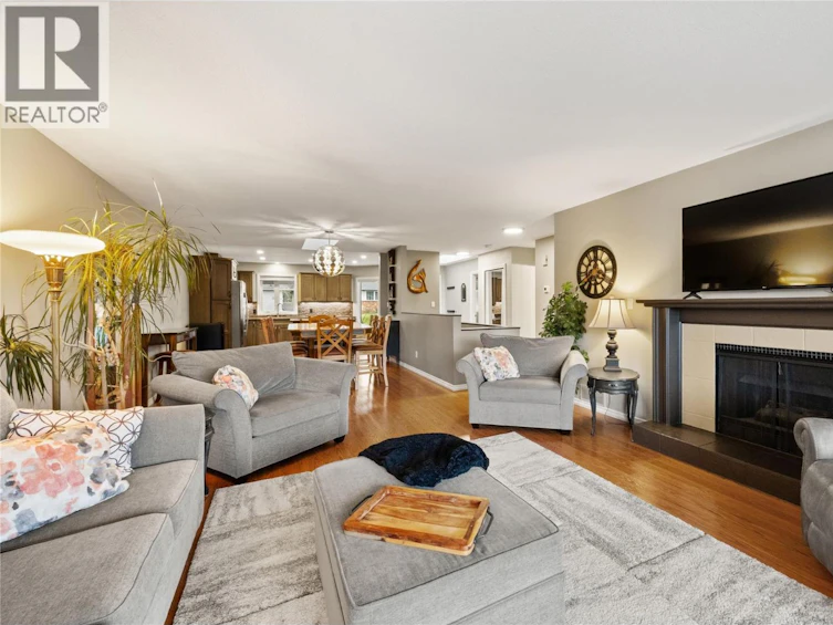 113-124 Cambie Place, Penticton, BC, V2A 1C5 - 12