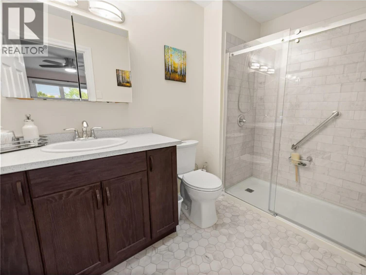 113-124 Cambie Place, Penticton, BC, V2A 1C5 - 18