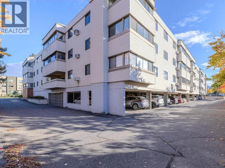 114-1075 Bernard Avenue, Kelowna, BC, V1Y 6P7 - 43