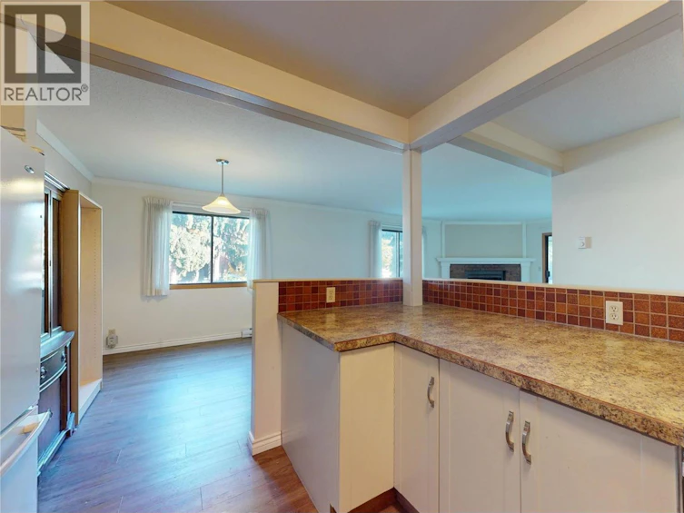 114-1075 Bernard Avenue, Kelowna, BC, V1Y 6P7 - 22
