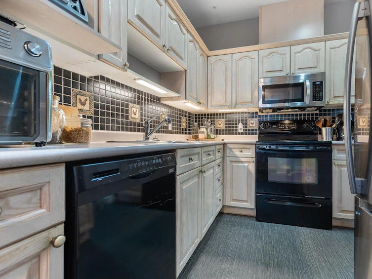 104-45770 Spadina Avenue, Chilliwack Downtown, Chilliwack, BC, V2P 1T6 - 12