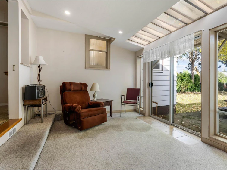 9170 East Holly Chilliwack Proper Street, Chilliwack, BC, V2P 6A7 - 4