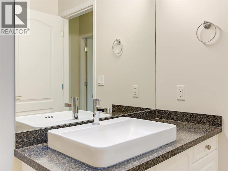 2083 Rosefield Drive, West Kelowna, BC, V1Z 3Y8 - 34