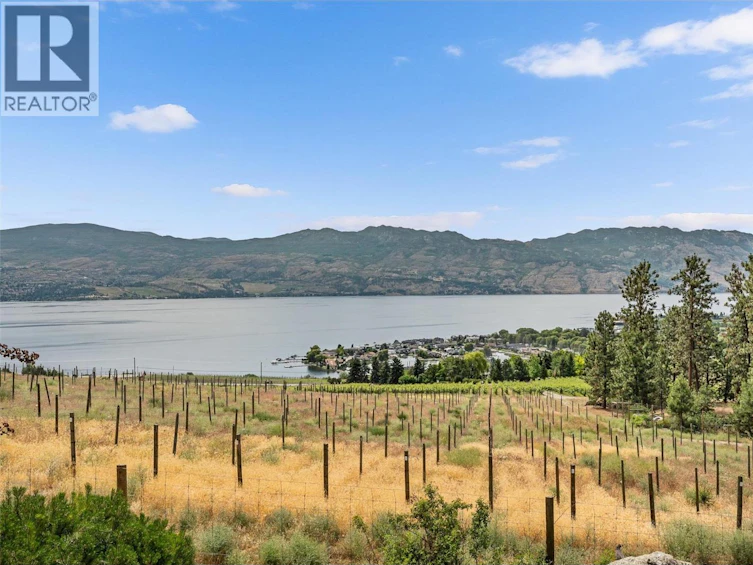 1395 Gregory Road, West Kelowna, BC, V1Z 3P2 - 51