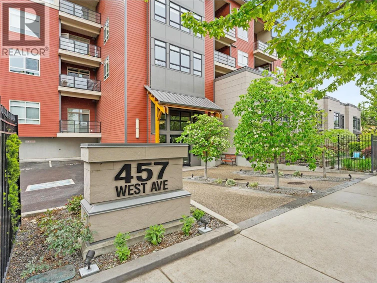 111-457 West Avenue, Kelowna, BC, V1Y 4Z3 - 3