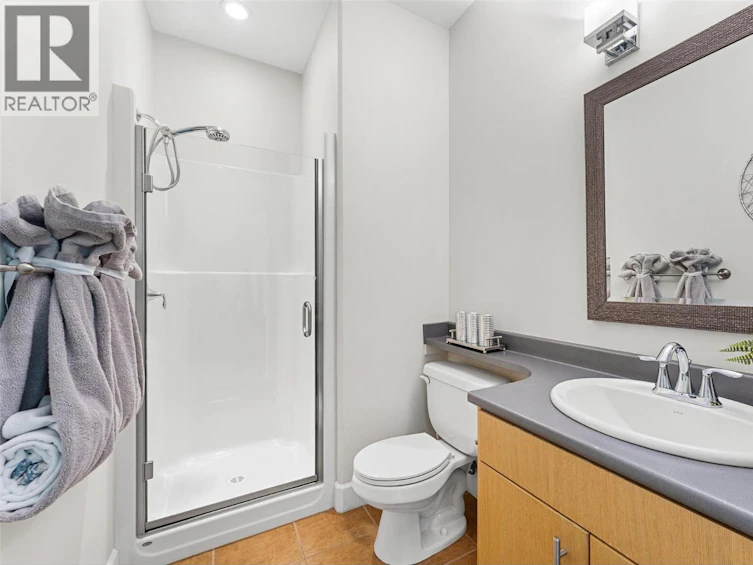 111-457 West Avenue, Kelowna, BC, V1Y 4Z3 - 19