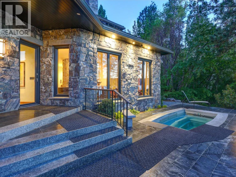 5308 Lakeshore Road, Kelowna, BC, V1W 4J3 - 47
