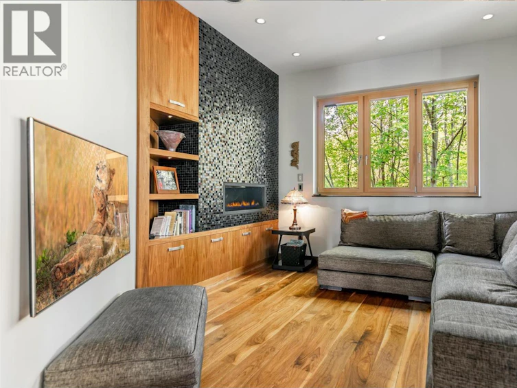 5308 Lakeshore Road, Kelowna, BC, V1W 4J3 - 15
