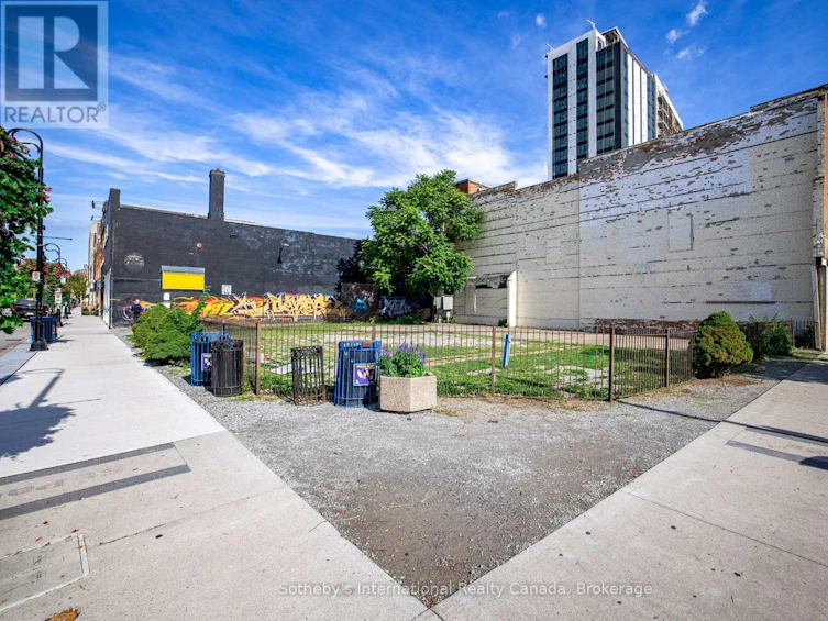 201 St. Paul Street, St. Catharines, ON, L2R 3M6 - 7