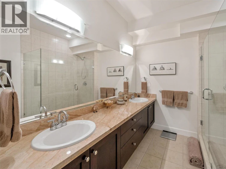 4214 Golf Course Drive, Osoyoos, BC, V0H 1V4 - 10