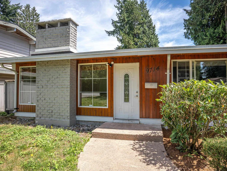 9714 131 Street, Surrey, BC, V3T 3P3