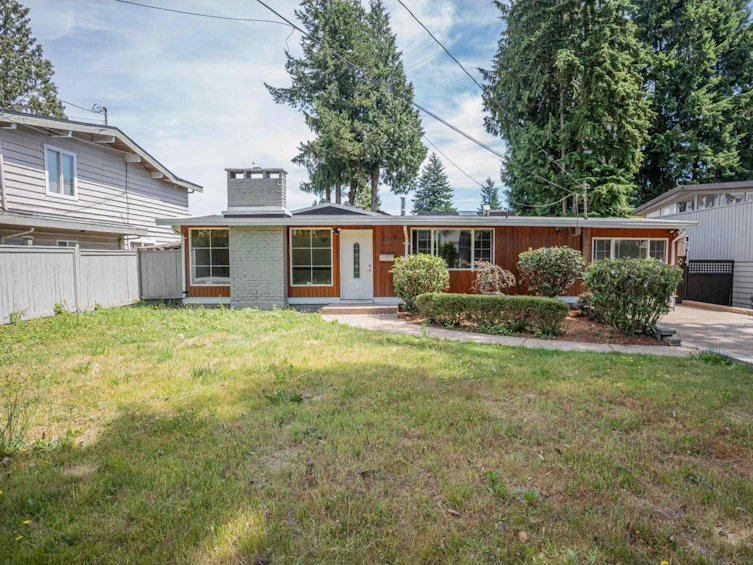 9714 131 Street, Surrey, BC, V3T 3P3 - 2