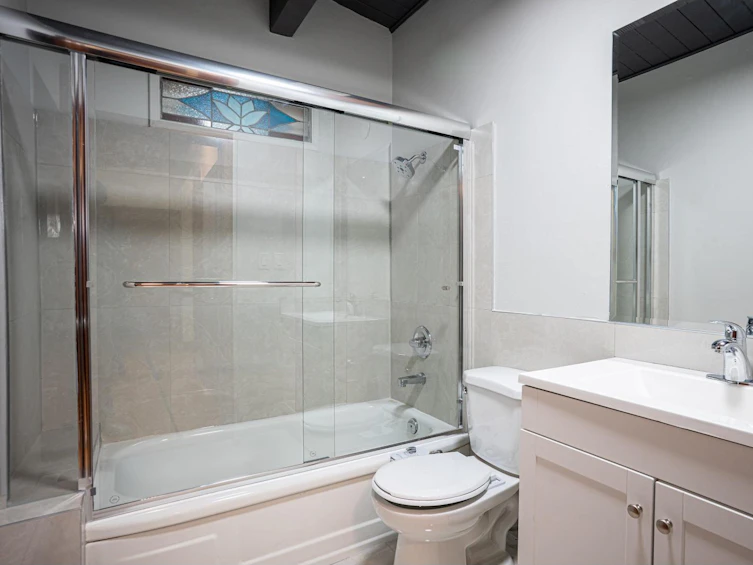 9714 131 Street, Surrey, BC, V3T 3P3 - 7