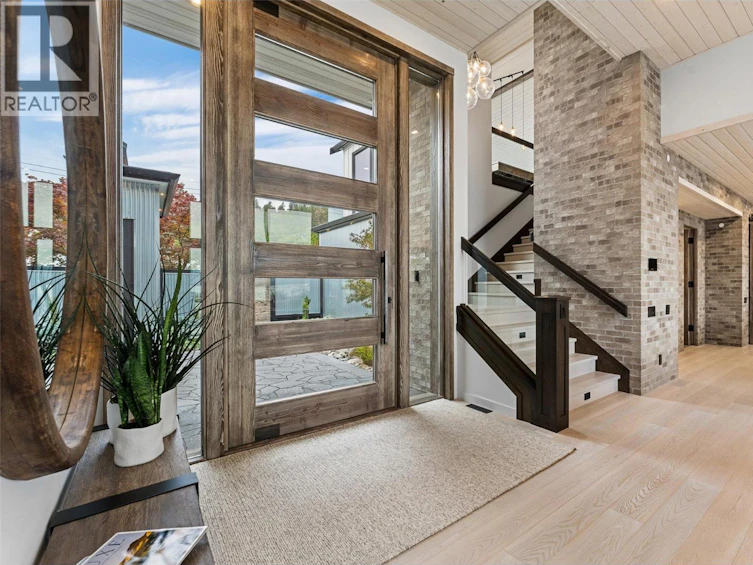 2641 Casa Loma Road, West Kelowna, BC, V1Z 1T6 - 5