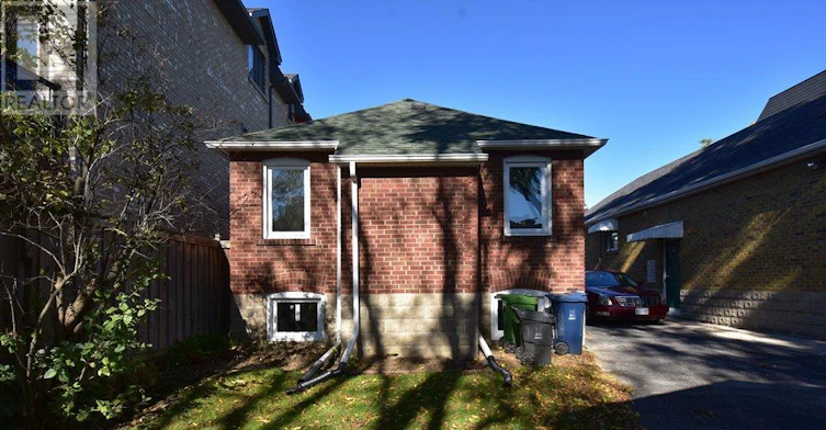 129 Felbrigg Avenue, Toronto, ON, M5M 2M6 - 15