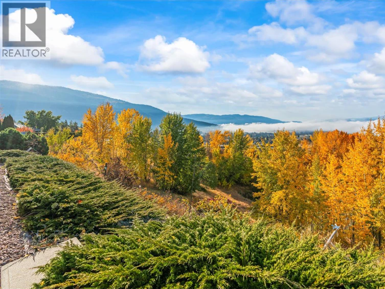 7079 Foothills Place, Vernon, BC, V1B 2Y4 - 35
