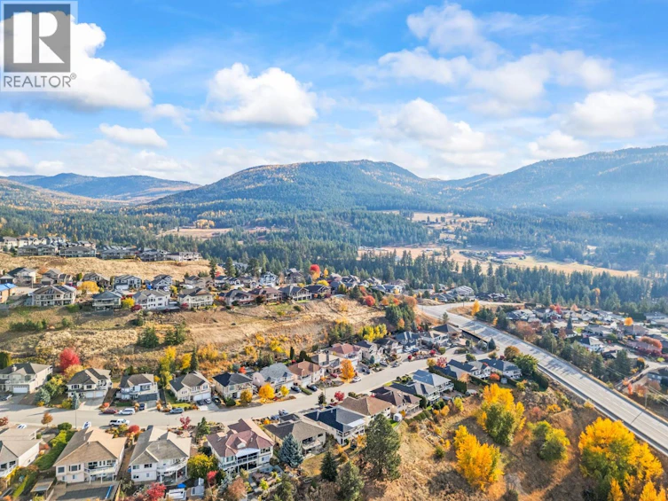 7079 Foothills Place, Vernon, BC, V1B 2Y4 - 42