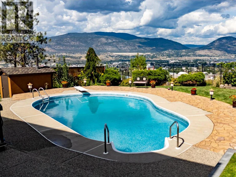 155 Westview Drive, Penticton, BC, V2A 7V9 - 28