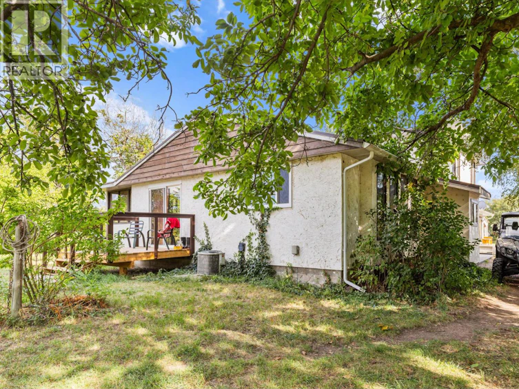 294 18 Road Road, Oliver, BC, V0H 1T1 - 2