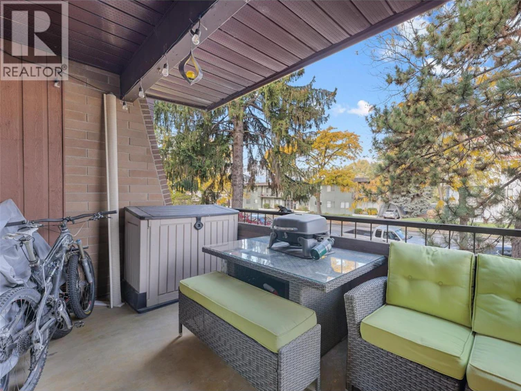 210-983 Bernard Avenue, Kelowna, BC, V1Y 6P7 - 18