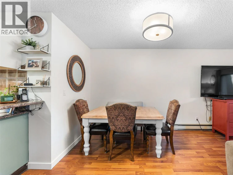 210-983 Bernard Avenue, Kelowna, BC, V1Y 6P7 - 15