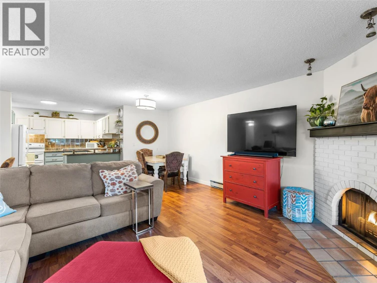 210-983 Bernard Avenue, Kelowna, BC, V1Y 6P7 - 12