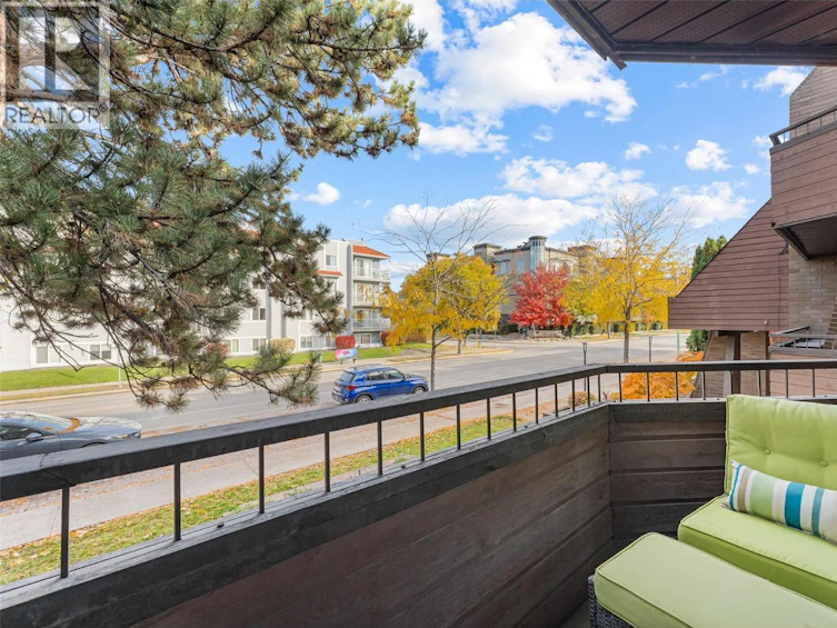 210-983 Bernard Avenue, Kelowna, BC, V1Y 6P7 - 22