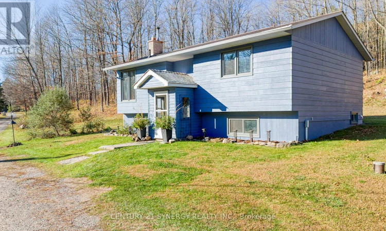 1534 Ardoch Road