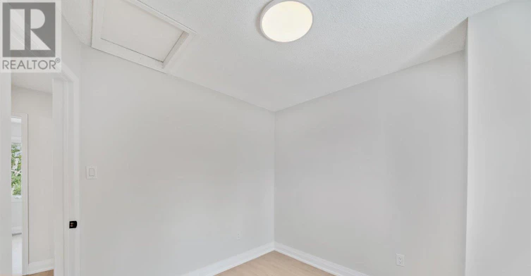 232 Kozlov Street, Barrie, ON, L4N 7H6 - 24