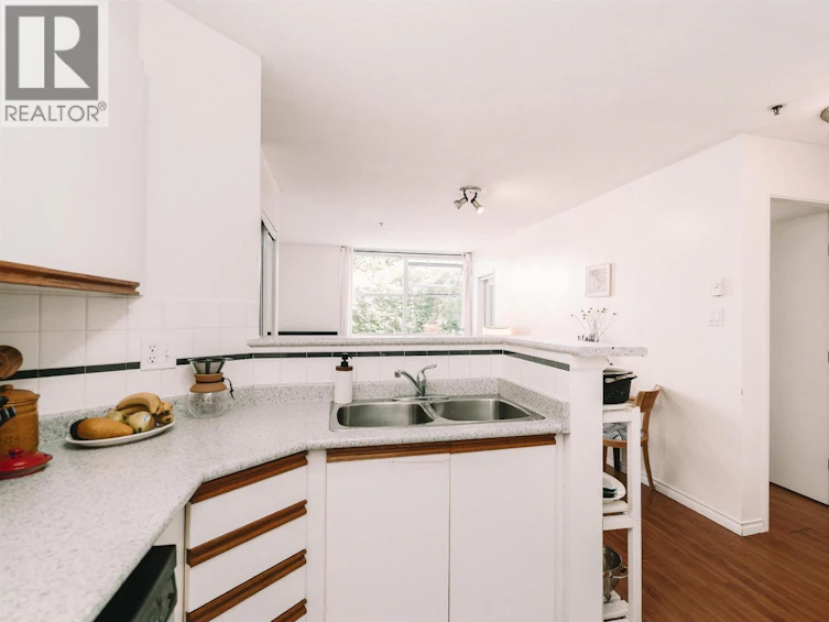 106-3168 Laurel Street, Vancouver, BC, V5Z 3T8 - 14