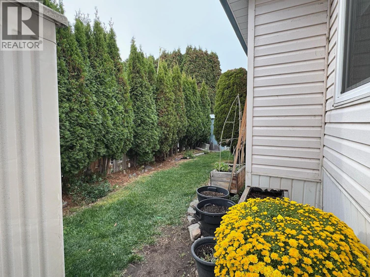 42-999 Burnaby Avenue, Penticton, BC, V2A 1G7 - 31