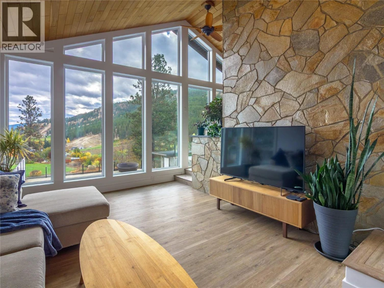 21815 Garnet Valley Road, Summerland, BC, V0H 1Z3 - 11
