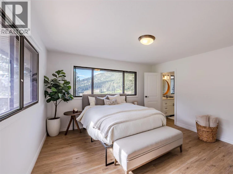 21815 Garnet Valley Road, Summerland, BC, V0H 1Z3 - 16