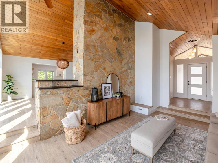 21815 Garnet Valley Road, Summerland, BC, V0H 1Z3 - 13