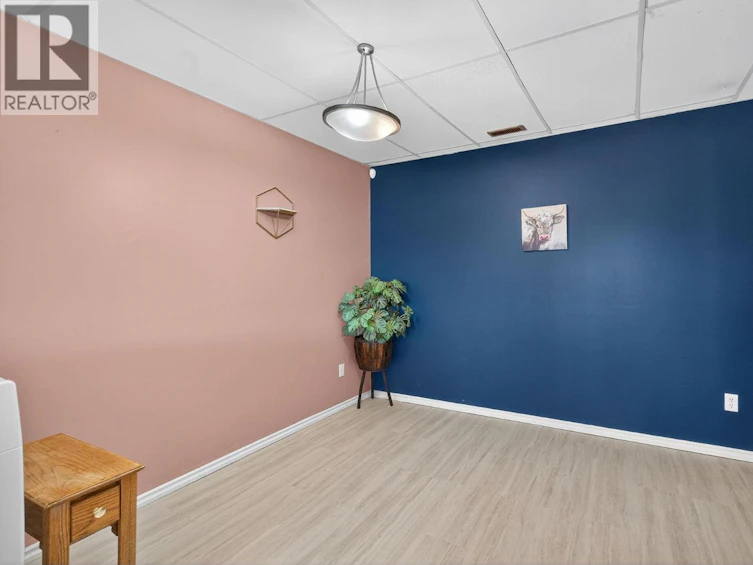 4105 3rd Avenue, Peachland, BC, V0H 1X5 - 31