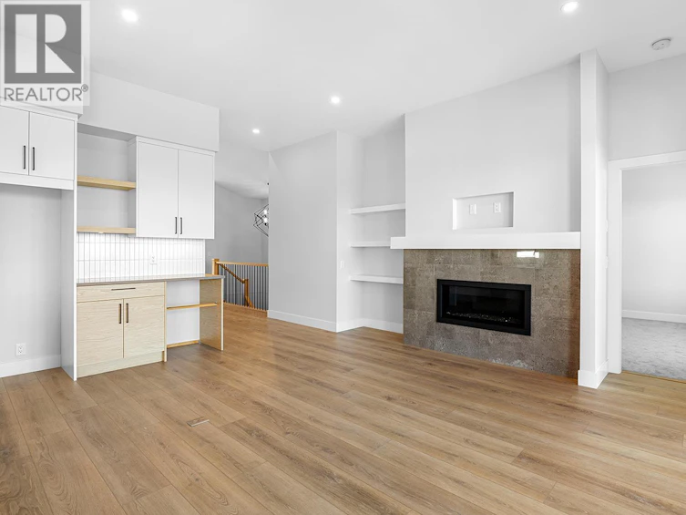 1018 Emslie Street, Kelowna, BC, V1W 5J1 - 25