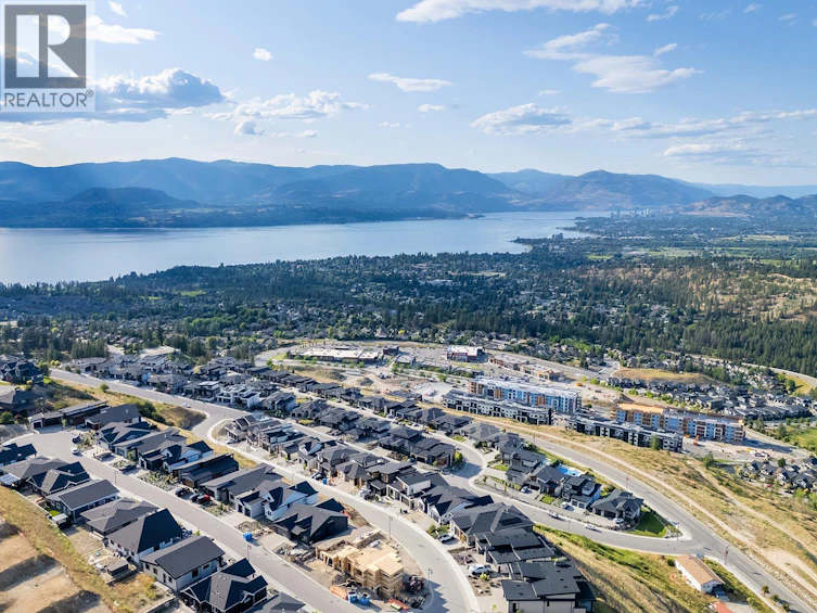 1018 Emslie Street, Kelowna, BC, V1W 5J1 - 56