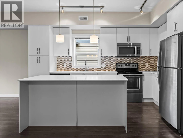 86-680 Old Meadows Road, Kelowna, BC, V1W 5L4 - 8