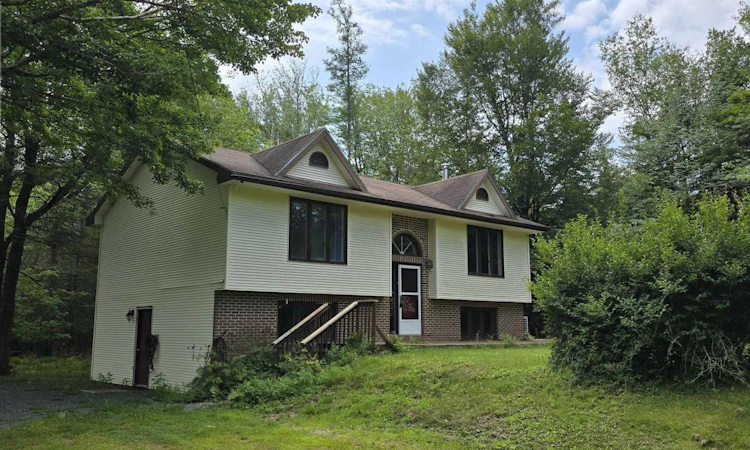 83 Samuel Oickle Road