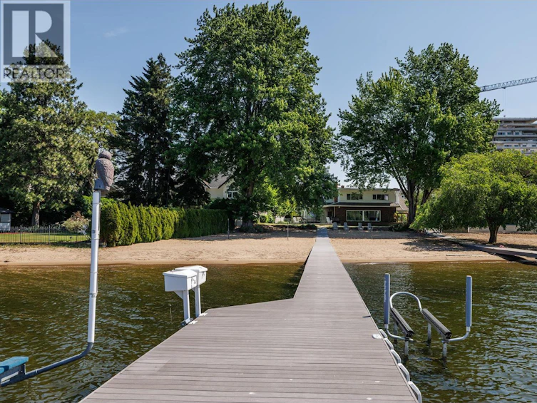 3264 Watt Road, Kelowna, BC, V1W 3C8 - 2