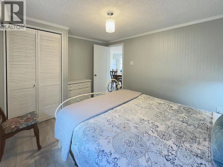 709 Municipal Avenue, Penticton, BC, V2A 2R7 - 27