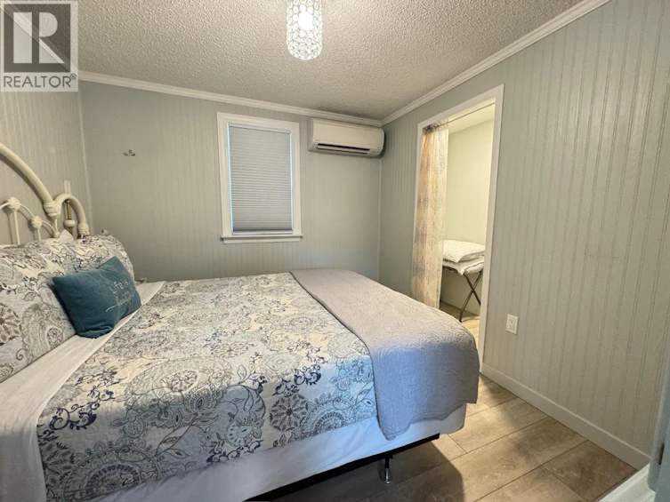 709 Municipal Avenue, Penticton, BC, V2A 2R7 - 24
