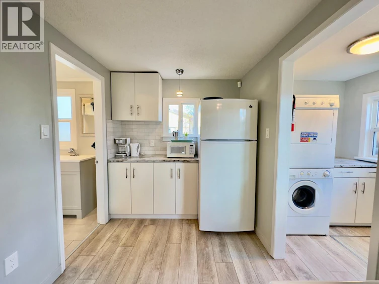 709 Municipal Avenue, Penticton, BC, V2A 2R7 - 6
