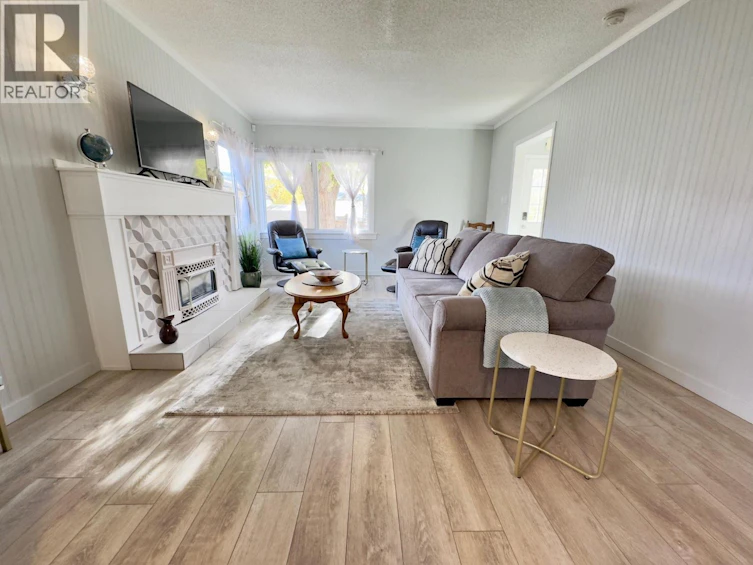709 Municipal Avenue, Penticton, BC, V2A 2R7 - 13