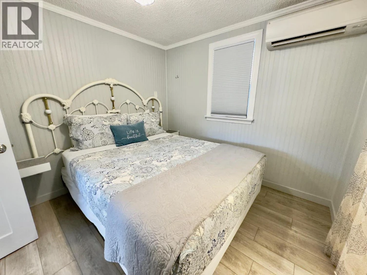 709 Municipal Avenue, Penticton, BC, V2A 2R7 - 21