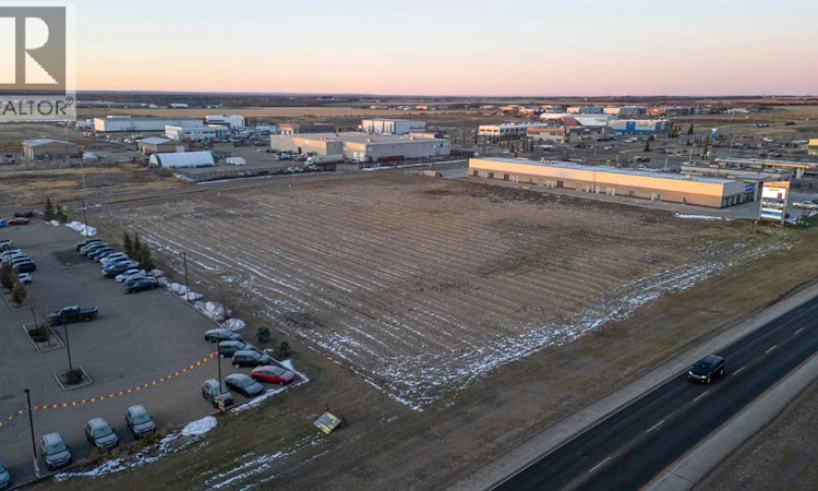 11902-11810 99 Avenue