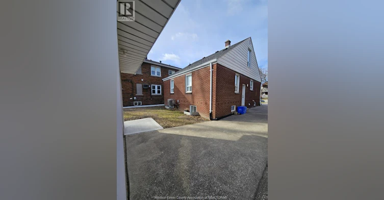 336 Partington Avenue, Windsor, ON, N9B 2N5 - 3