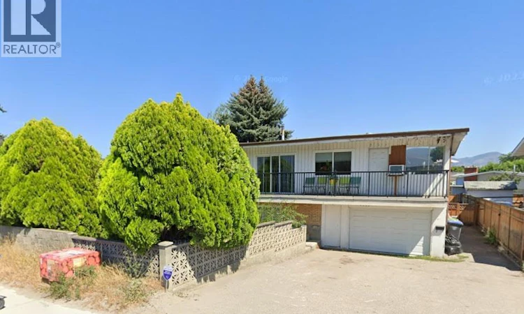 1375 Gordon Drive