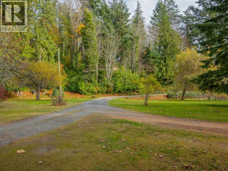 8685 101 Highway, Powell River, BC, V8A 0H2 - 32